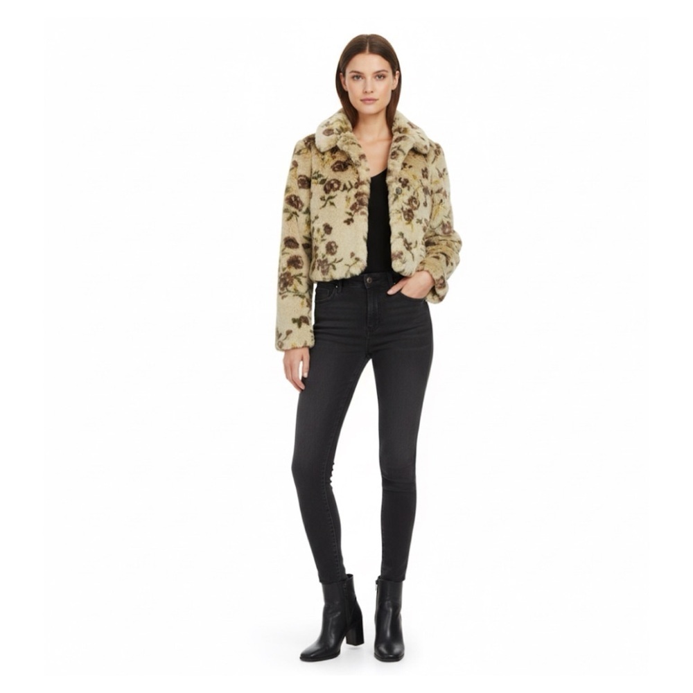 Vintage Black Rivet Floral Faux Fur Cropped Coat